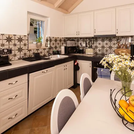 Family Friendly House With A Swimming Pool Cove Zarace, Hvar - 23502